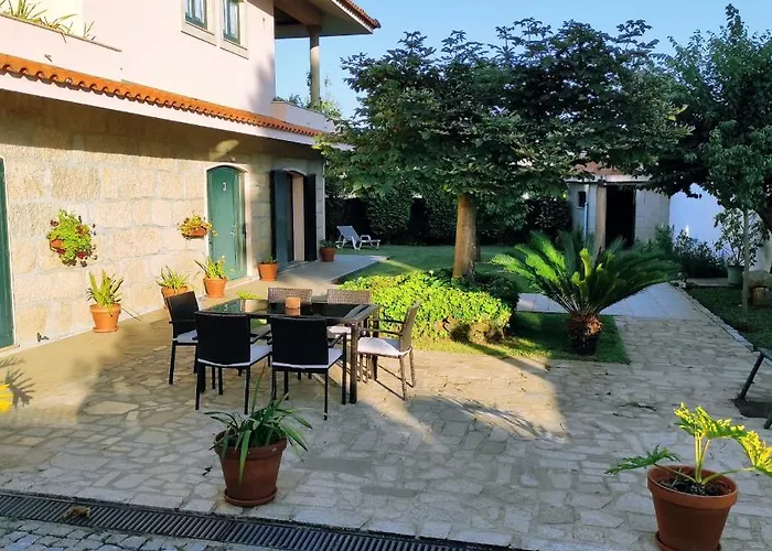 Casa Alem Rio - Quartos 6 Em *